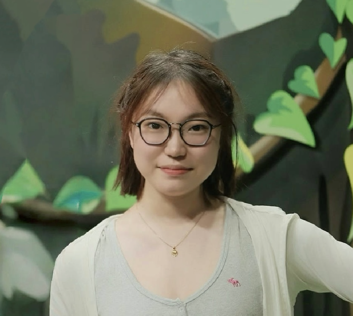 Yujin Zhang